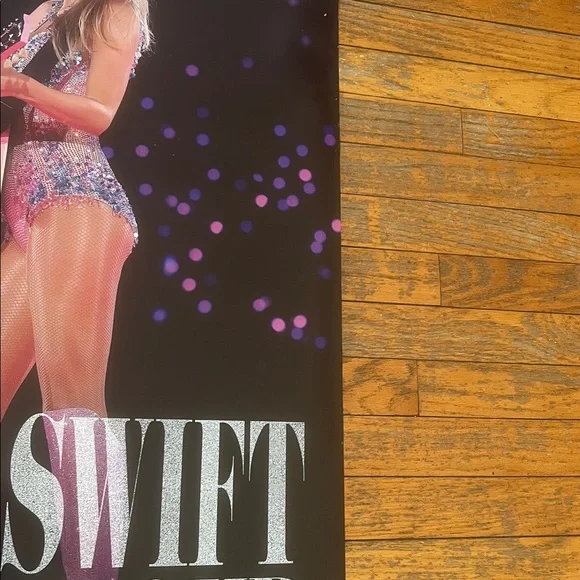 Taylor Swift 27x40 Disney Original Movie Poster ‘The Eras Tour’ Double Side Rare - Picture 7 of 11